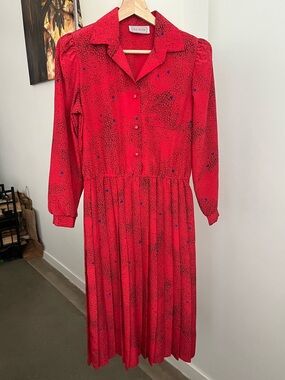 Vintage Lisa Petites Midi Dress